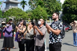 Du lịch - Ngôi chùa cổ kính và độc đáo ở TP.HCM