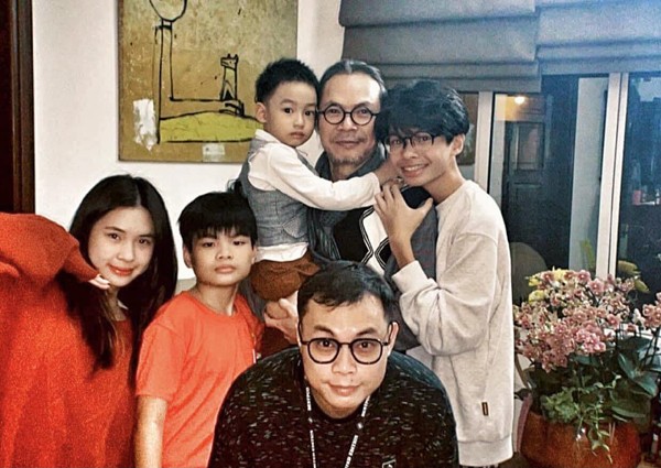 Tài tử Hà thành được NSND Lê Khánh 'kéo' vào điện ảnh: Tuổi 60 sống kín tiếng bên cuộc hôn nhân thứ 3 - 6