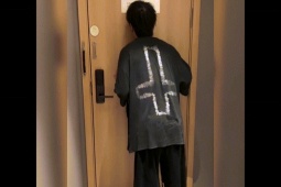 Clip hài hước - Ở cùng phòng với đứa bạn nhát gan và cái kết