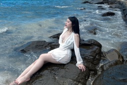 Đời sống Showbiz - "Cô vợ quốc dân" da trắng như bông bưởi lộ diện mạo khác lạ, đến chính chủ cũng than thở vì chi tiết này