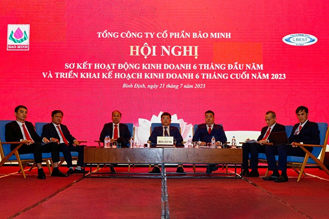 Hội nghị sơ kết hoạt động kinh doanh 6 tháng đầu năm 2023