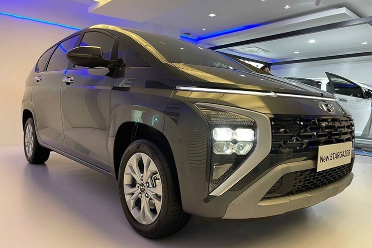 Hyundai Stargazer 2023 trình làng, thêm trang bị, giá từ 347 triệu đồng - 7