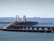 Thế giới - Cầu Crimea lại bị phong tỏa sau tuyên bố &quot;rắn&quot; của Tổng thống Ukraine