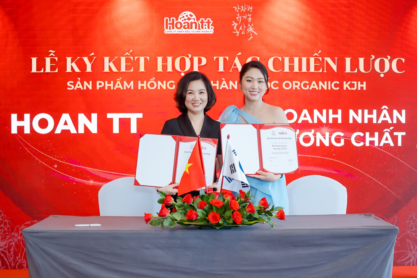 Chủ tịch Hương Chất Group tự hào hợp tác cùng Hoan TT phân phối hồng sâm organic KJH.