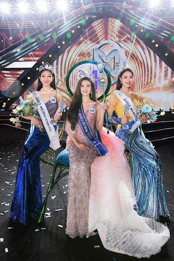Top 3 MWVN 2023 có tân Hoa hậu Huỳnh Trần Ý Nhi, Á hậu 2 Huỳnh Minh Kiên, Á hậu 1 Đào Thị Hiền.