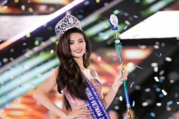Hot: Cô gái Bình Định giành vương miện Miss World Việt Nam 2023