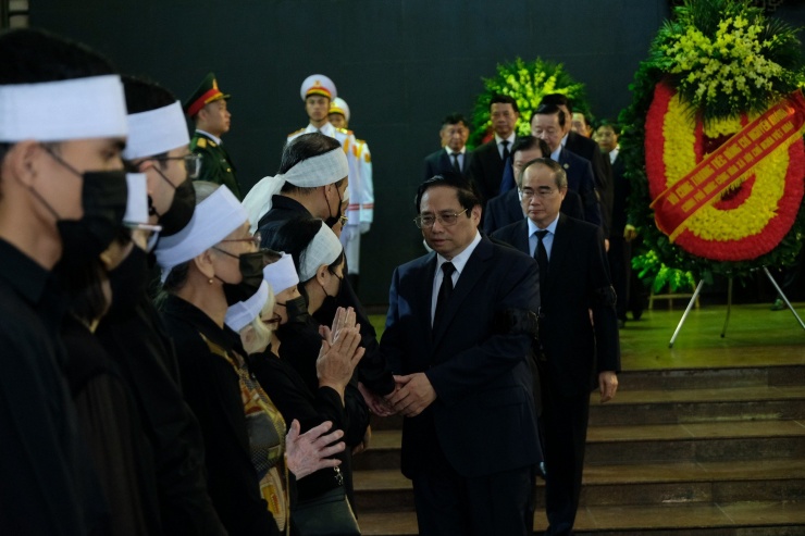 Lãnh đạo Đảng, Nhà nước chia buồn cùng gia quyến nguyên Phó Thủ tướng Nguyễn Khánh.