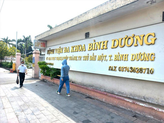 Bệnh viện Đa khoa tỉnh Bình Dương có 6 bác sĩ nghỉ việc sau khi học về