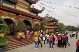 Đề nghị chùa Ba Vàng báo cáo bổ sung công tác quản lý tiền công đức