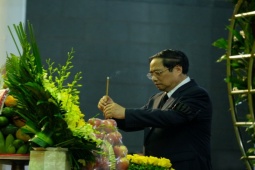 Tin tức trong ngày - Lãnh đạo Đảng, Nhà nước viếng nguyên Phó Thủ tướng Nguyễn Khánh