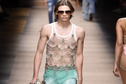 Thời trang - Lịch sử thời trang của chiếc áo tank top