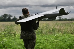 Thế giới - Ông Medvedev: Quân đội Nga cần nhắm vào nơi "không ai ngờ"