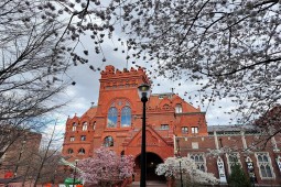 Đại học Pennsylvania: Lò đào tạo tỷ phú của nước Mỹ