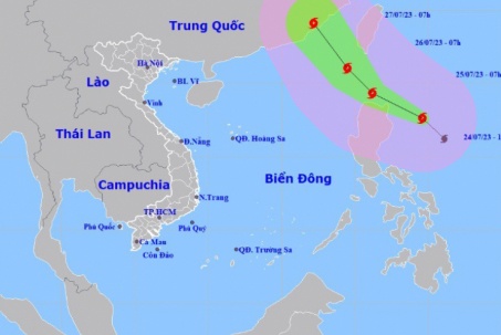 Tin tức 24h qua: Bão Doksuri gió giật trên cấp 17 đang hướng về Biển Đông