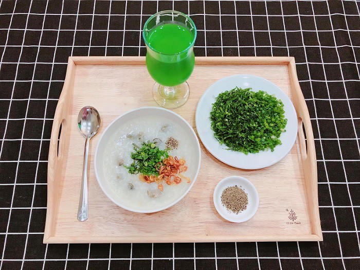 Cháo hà được xem là món ăn đặc sản ở Quảng Ninh