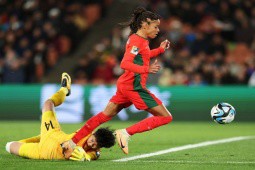 Trực tiếp bóng đá ĐT nữ Bồ Đào Nha - Việt Nam: Cố gắng chống đỡ (World Cup)