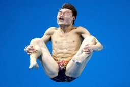 Tranh vui - Khi thiên nhiên và con người "bất ổn"