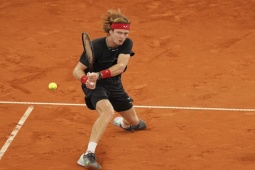 Thể thao - Nóng ATP 500 Hamburg Open: Rublev - Ruud thoát hiểm, Zverev thắng dễ