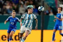 Trực tiếp bóng đá ĐT nữ Argentina - ĐT nữ Nam Phi: Bàn thắng bất ngờ (World Cup nữ)