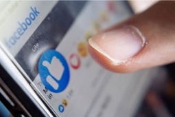 Pháp luật - Xem trang cá nhân của "tình cũ", người đàn ông bị vợ đánh nhập viện