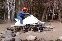 Thế giới xe - Độc đáo: Xe điện với 18 "chân rết" di chuyển cực linh hoạt trên nhiều địa hình