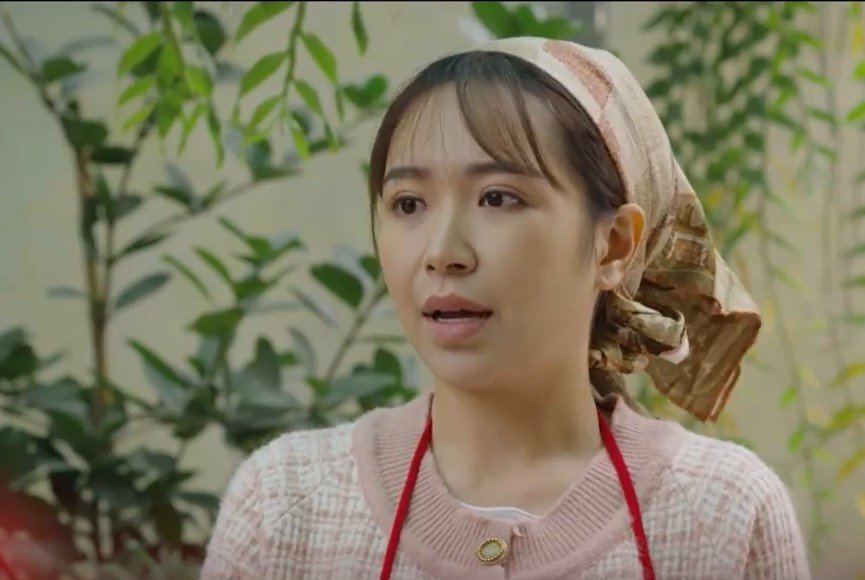 Kim Oanh trong vai Son - một người phụ nữ chân chất, hiền lành