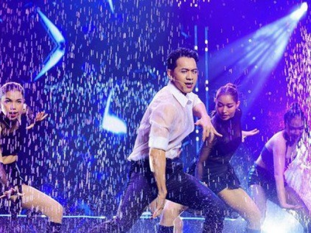 Kinh doanh - Ngân hàng có chủ tịch nhảy cực bốc 'Cô đơn trên sofa' làm ăn ra sao?