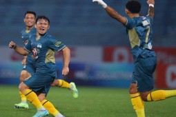Trực tiếp bóng đá HAGL - Đà Nẵng: Miệt mài tìm bàn mở tỉ số (V-League)