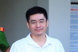 Tin tức trong ngày - Những ai thiếu ăn năn hối cải trong vụ "chuyến bay giải cứu"