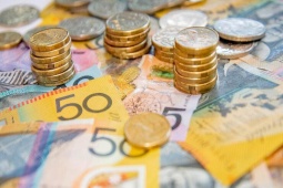 Thị trường - Tiêu dùng - “Kho báu” ẩn giấu khiến người chủ "tiếc hùi hụi" sau khi bán chiếc sofa cũ