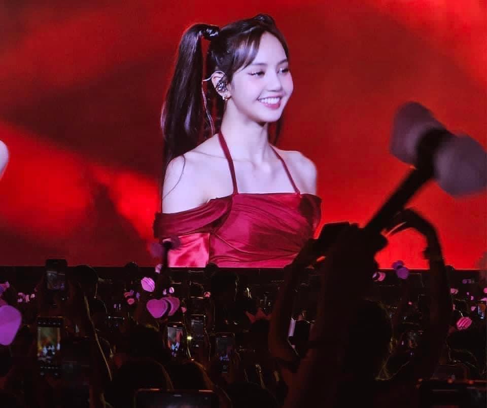 Cận cảnh nhan sắc "gây thương nhớ" của từng thành viên Blackpink
