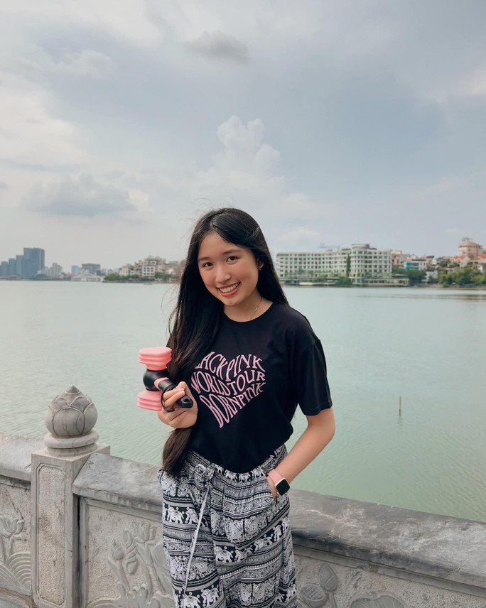 Youtuber Jenny Huỳnh