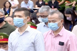 Tin tức trong ngày - Vụ "Chuyến bay giải cứu": Người mua vé máy bay làm gì để đòi quyền lợi?