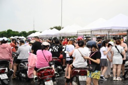 Tin tức trong ngày - Đêm diễn thứ 2 của Blackpink, giá vé "chợ đen" lên 40 triệu đồng/cặp