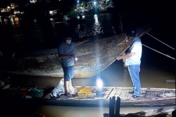 Pháp luật - Vụ 19kg nghi vàng: Khám xét khẩn cấp, bắt 5 đối tượng