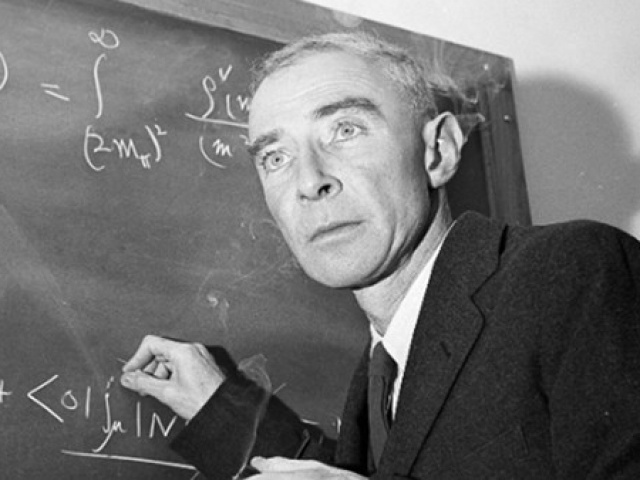 Thế giới - Kết cục buồn của “cha đẻ” bom nguyên tử Mỹ