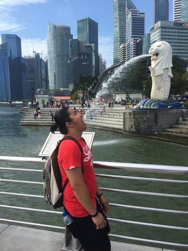 Bức ảnh kinh điển ai cũng chụp khi tới Singapore.
