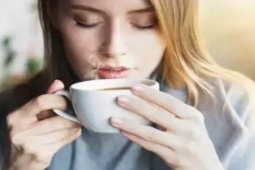 Sức khỏe đời sống - Loại thức uống quen thuộc này nếu dùng nhiều sẽ gây thiếu sắt và mất ngủ