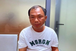 Pháp luật - Ổ nhóm đối tượng 'ngoại' chuyên rình "con mồi" rời ngân hàng để trộm tiền tỷ trong xe ô tô