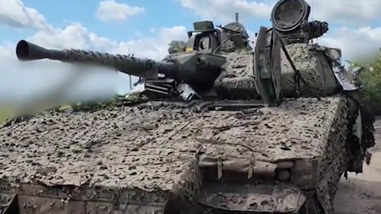 Xe bọc thép CV90 Thụy Điển sản xuất bị Nga thu giữ trong giao tranh ở Ukraine.