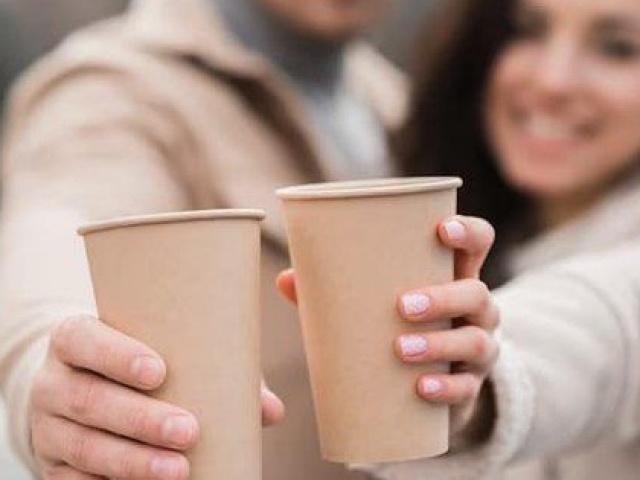 Sức khỏe đời sống - Còn trẻ đã rụng tóc: Coi chừng vì “ghiền” những thức uống này