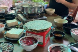 Ẩm thực - Ăn tiết canh từ gà, vịt, heo sạch của nhà nuôi có an toàn?