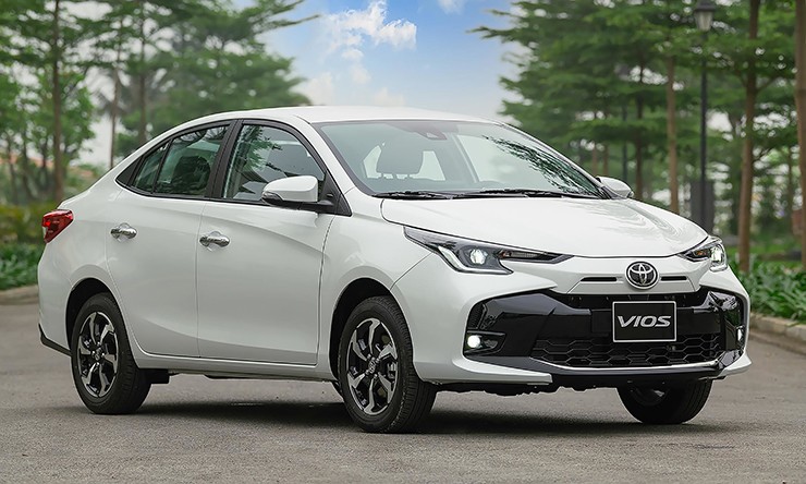 Giá xe Toyota Vios niêm yết và lăn bánh tháng 8/2023, giảm 50% LPTB - 3