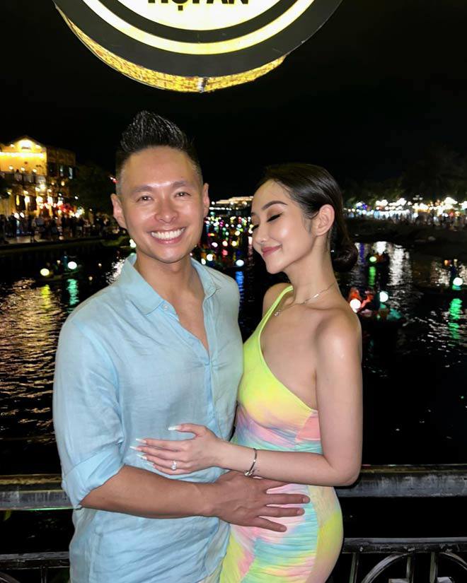 Họ có chuyện tình yêu nhiều biến cố