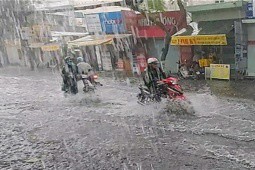 Hàng loạt kỷ lục mưa lớn được thiết lập trong tháng 7 ở Nam Bộ