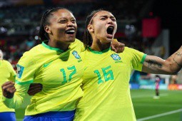 Trực tiếp bóng đá ĐT nữ Jamaica - Brazil: Marta đứng trước trận đấu ”sinh tử” (World Cup)