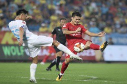 Video bóng đá Nam Định - CAHN: Đôi công hấp dẫn, phung phí cơ hội (V-League) (H1)