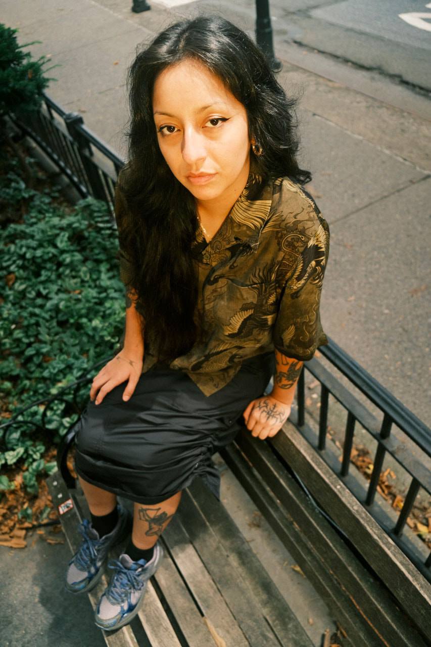 Những chiếc váy midi thô trở lại báo hiệu trào lưu đơn giản hoá - 1