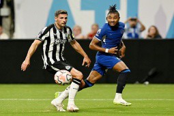 Video bóng đá Chelsea - Newcastle: Tân binh tỏa sáng, định đoạt trong hiệp 1 (Giao hữu)