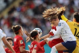 Bóng đá - Đội tuyển nữ Việt Nam về nước, nhận thưởng bao nhiêu tỷ?